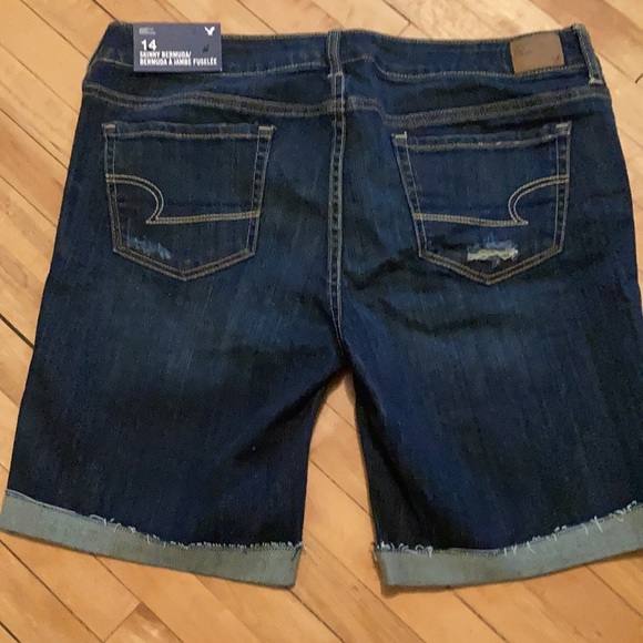 NWT American Eagle Skinny Bermuda - Picture 2 of 2